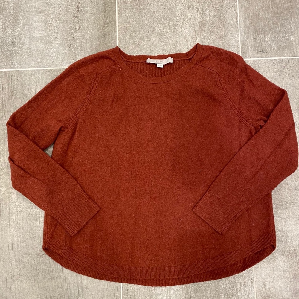 Super warm wool-blend crew neck sweater